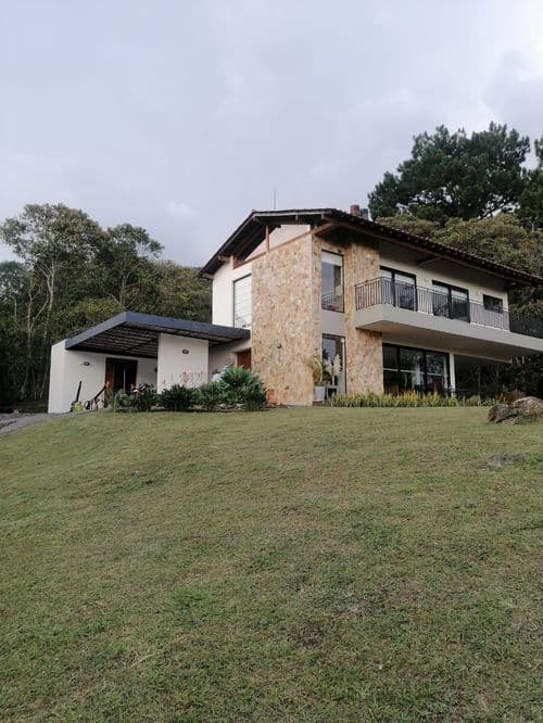 Finca en Arriendo en El tambo, Abejorral - Imagen 1