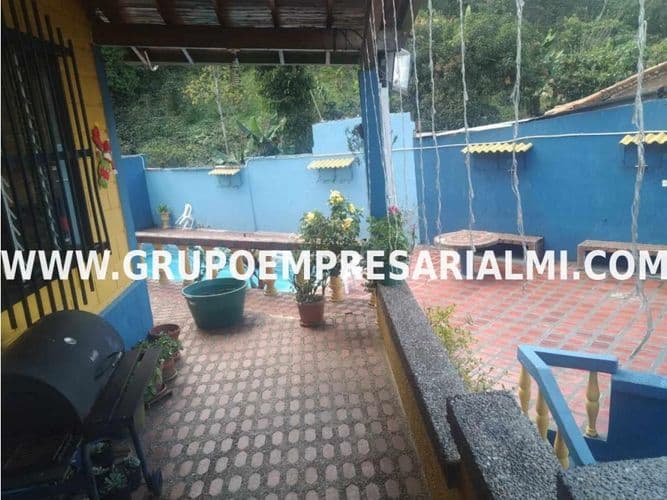 Apartaestudio en Venta en Centro, Girardota - Imagen 1