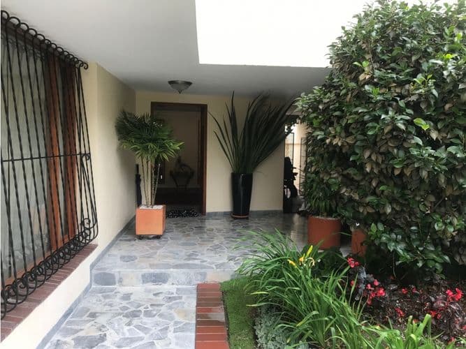 Casa en Venta en Santa ana oriental, Bogotá - Imagen 1