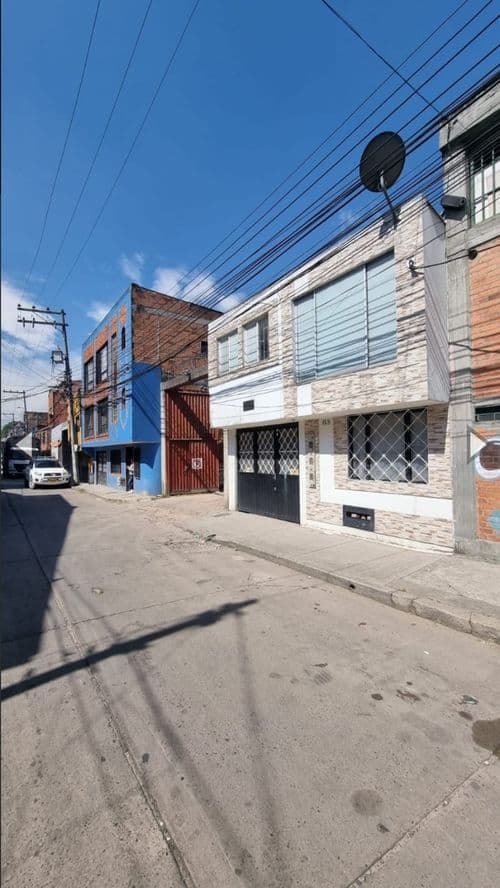 Casa en Venta en Santa Rosita, Bogotá - Imagen 1