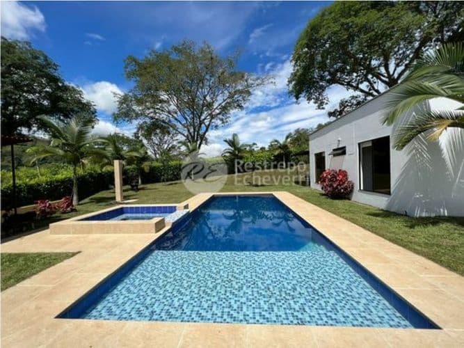 Casa en Arriendo en Kilometro 41, Manizales - Imagen 1