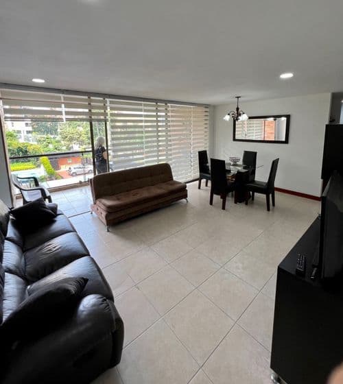 Apartamento en Venta en El Poblado, Medellín - Imagen 1