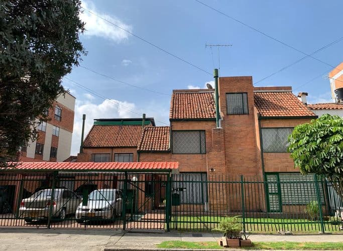 Casa en Venta en El contador, Bogotá - Imagen 1