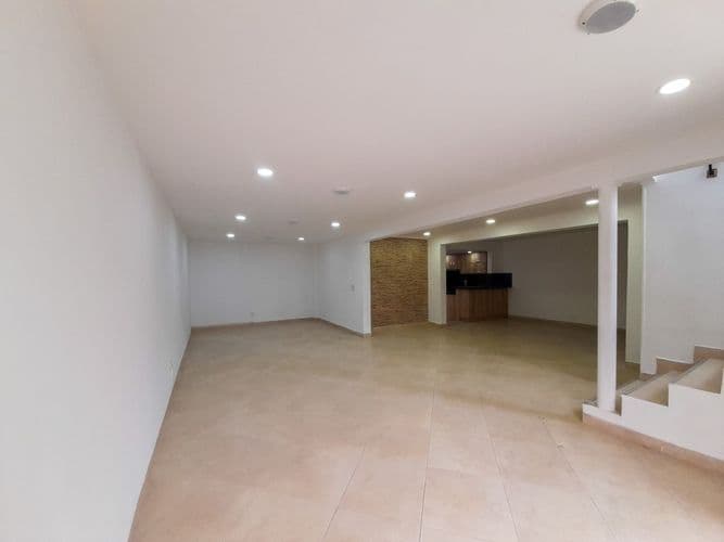 Casa en Arriendo en Alcala, Envigado - Imagen 1