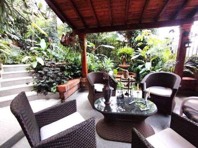 Casa en Venta en El Poblado, Medellín - Imagen 1