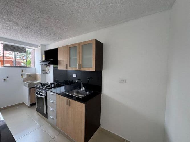 Apartamento en Venta en Los colores, Medellín - Imagen 1