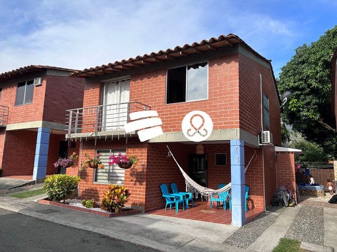 Casa en Venta en Kilometro 2, Santafe de antioquia - Imagen 1