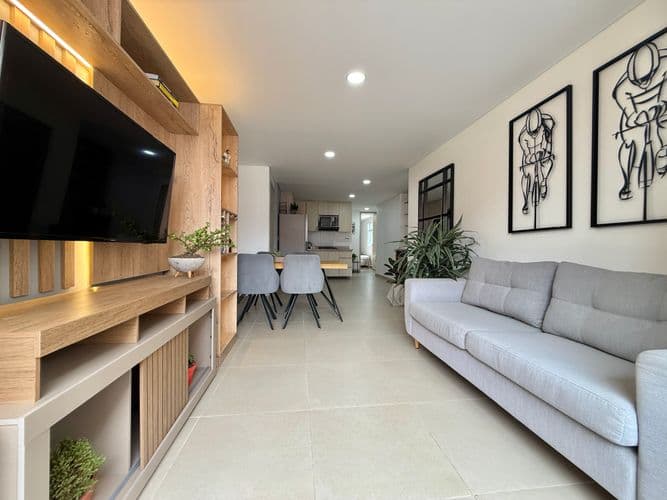 Apartamento en Venta en Calle larga, Sabaneta - Imagen 1