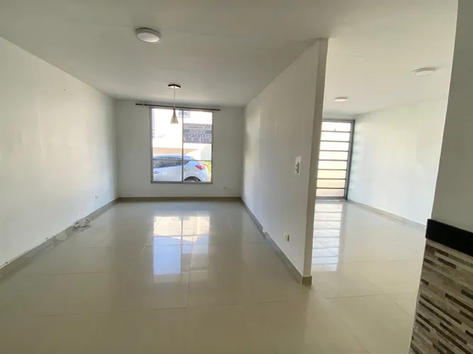 Casa en venta en Villamaria - Imagen 1