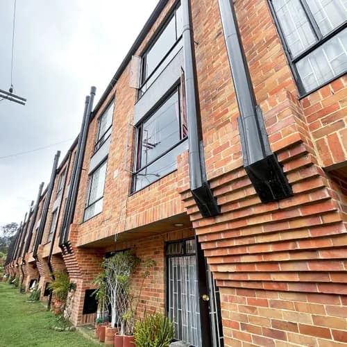 Casa en venta en Cedro Golf, Bogotá - Imagen 1
