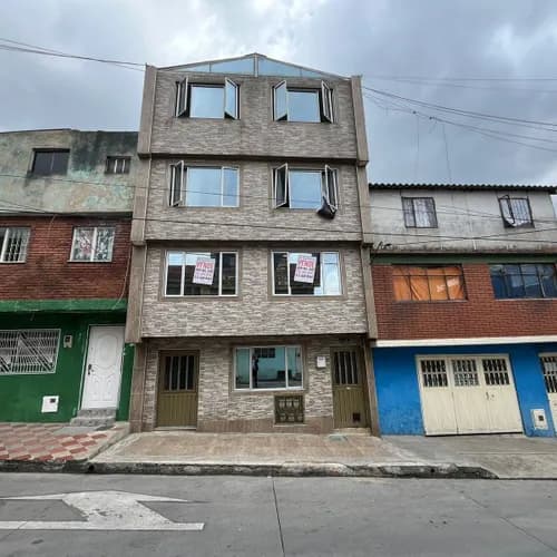 Casa en venta en La victoria, Bogotá - Imagen 1