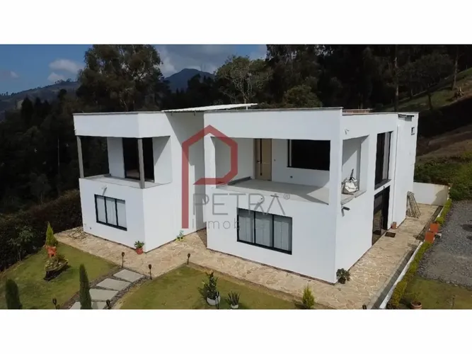 Apartaestudio en venta en Robledo, San carlos - Imagen 1